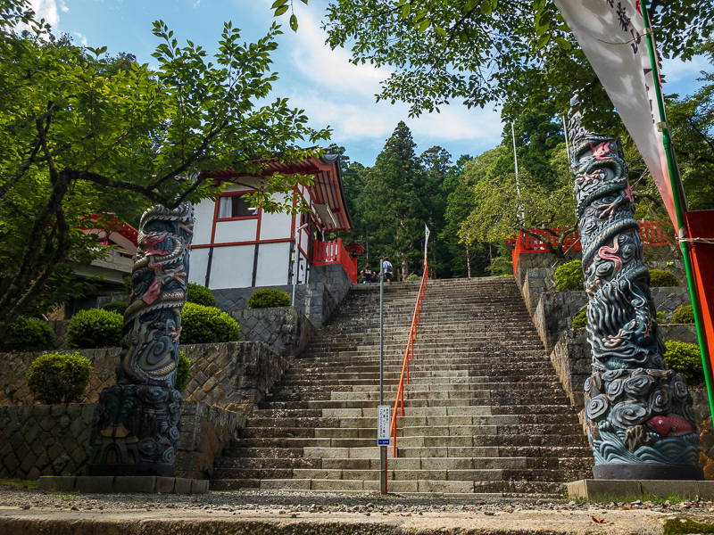 金櫻神社の昇龍・降龍