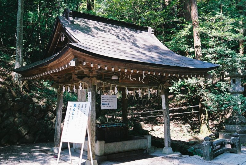 宝登山神社の手水舎