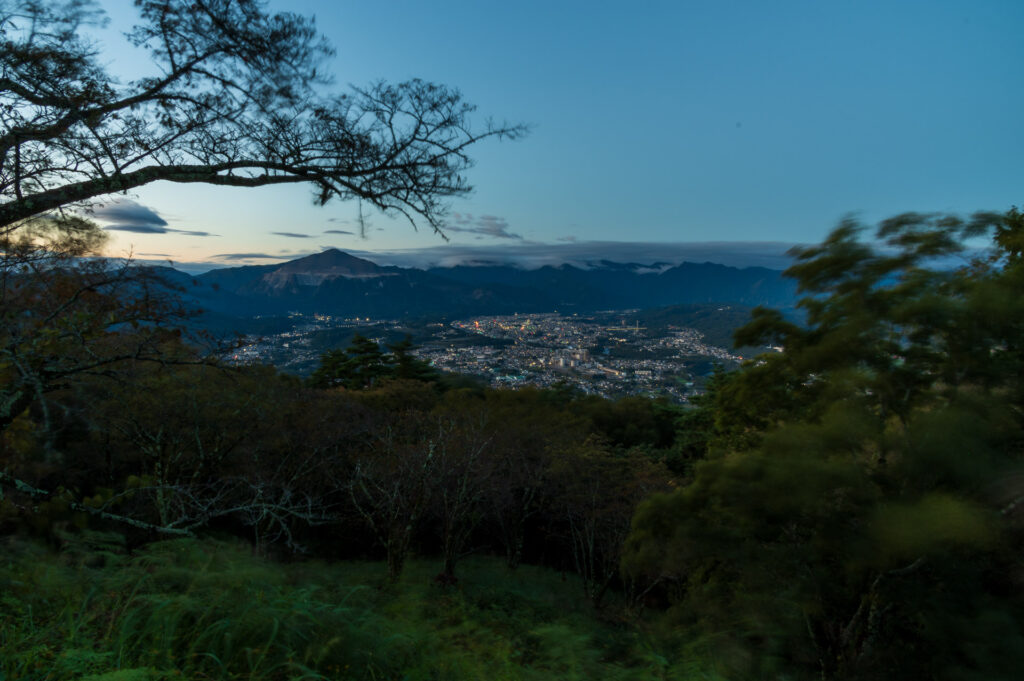 20241020_2_美の山公園_朝景